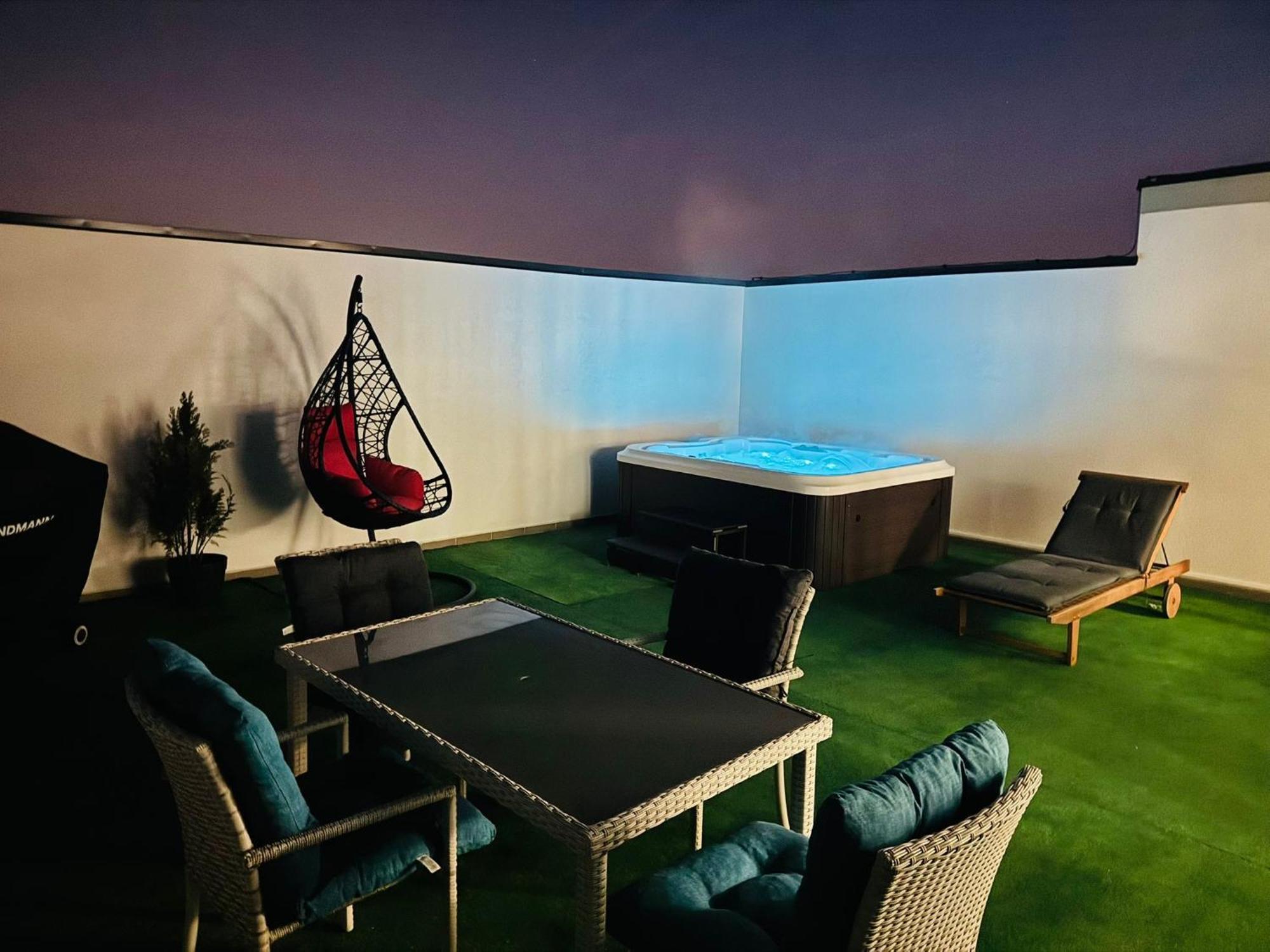 Luxury Penthouse Belvedere Apartament